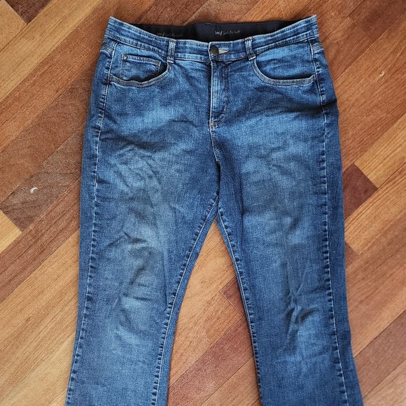 Lee Sinfully Soft Medium Wash Boot Cut Jeans Size 14 Medium - Picture 3 of 14